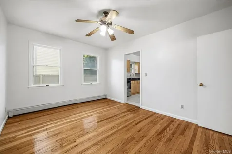 20 Spruce Street Great Neck NY 11021