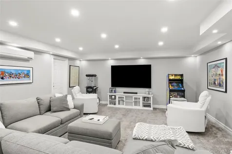 3367 Jason Court Bellmore NY 11710