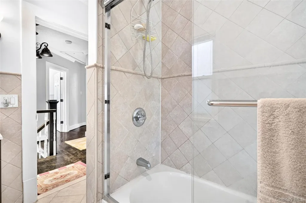 5646 Post Road Bronx NY 10471