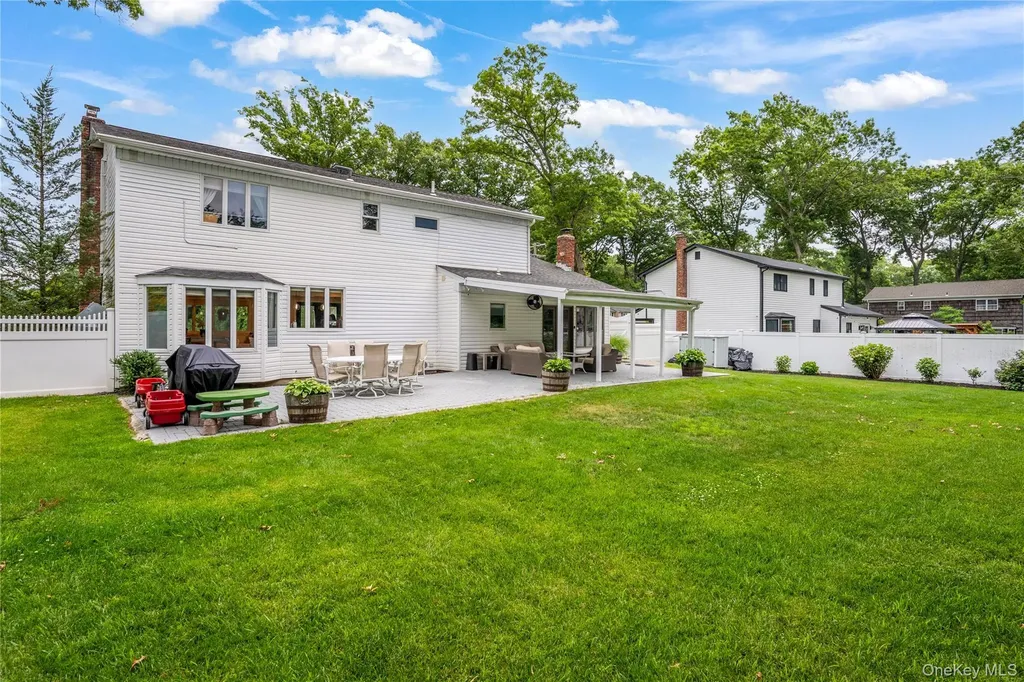 12 Miller Avenue Shoreham NY 11786