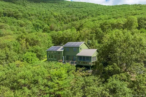 235 California Quarry Road Woodstock NY 12498