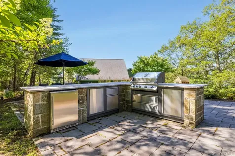 235 California Quarry Road Woodstock NY 12498