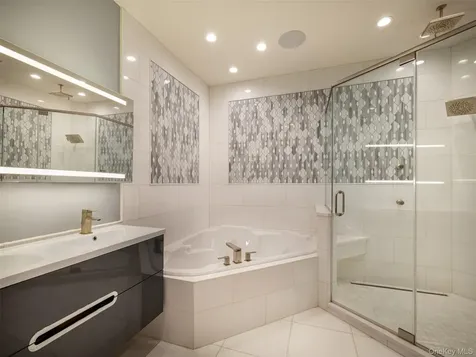 2151 Shore Boulevard Astoria NY 11105