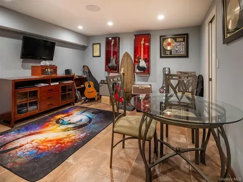 2151 Shore Boulevard Astoria NY 11105