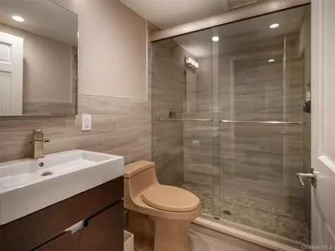 2151 Shore Boulevard Astoria NY 11105