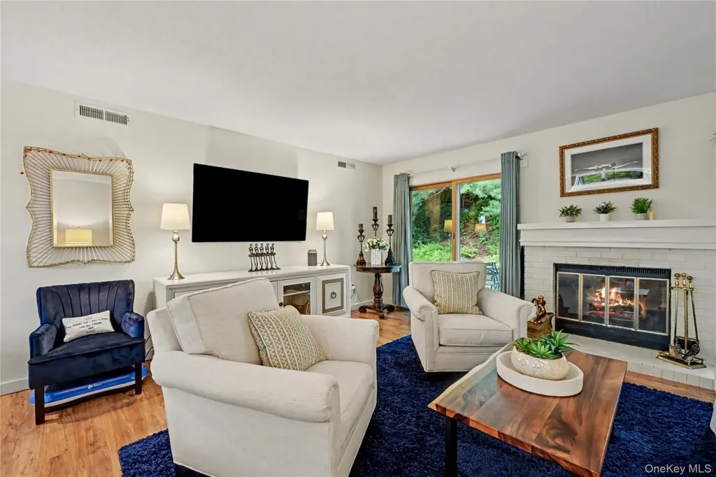 334 Heritage Hills Somers NY 10589
