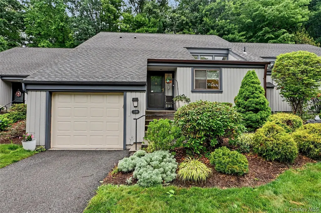 334 Heritage Hills Somers NY 10589