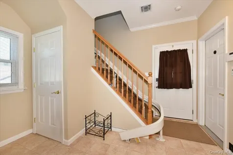 167 N Suffolk Avenue Massapequa NY 11758