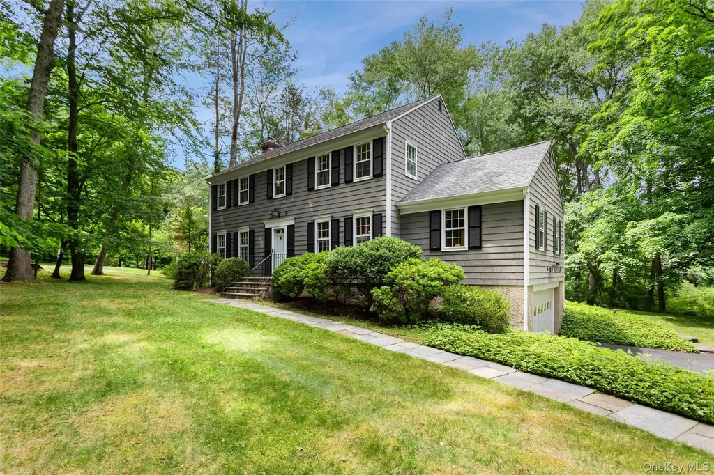 29 Cartway Lane W Bedford NY 10506