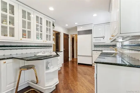 29 Cartway Lane W Bedford NY 10506
