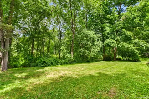 29 Cartway Lane W Bedford NY 10506