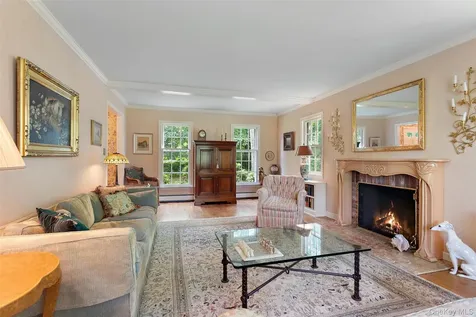 29 Cartway Lane W Bedford NY 10506