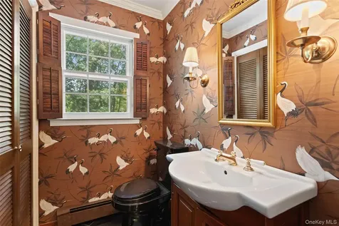 29 Cartway Lane W Bedford NY 10506