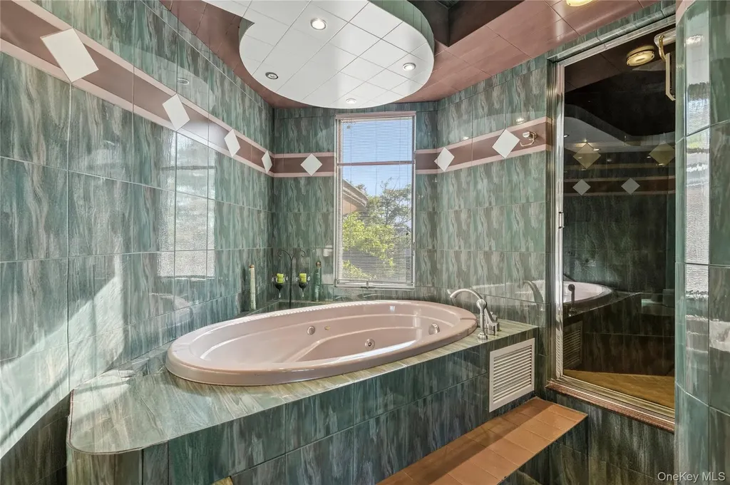 122 Lawrence Avenue Lawrence NY 11559