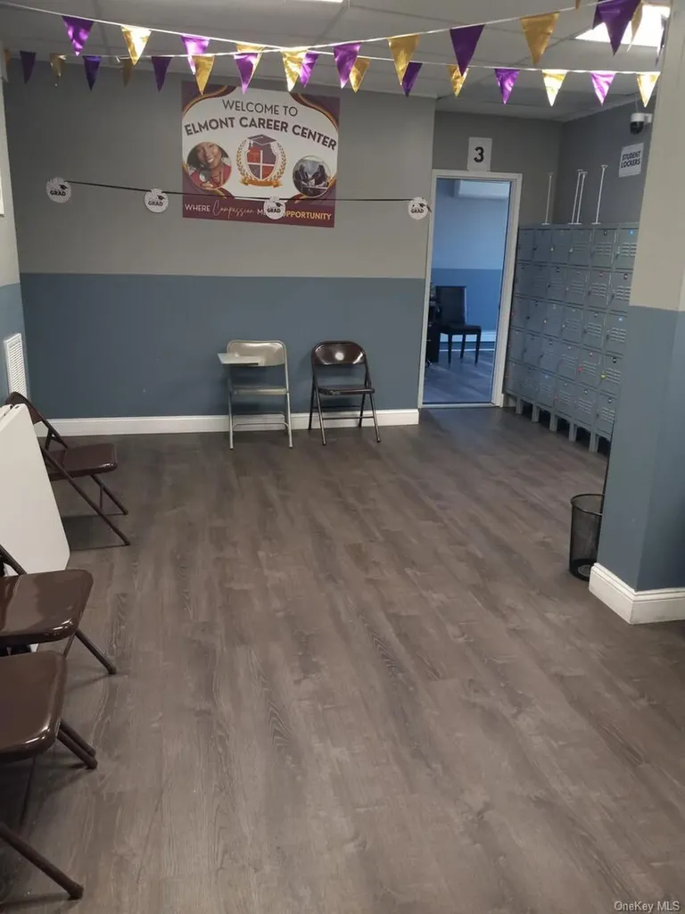 479 C Hempstead Turnpike Elmont NY 11003