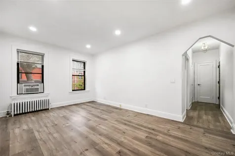 663 Locust Street Mount Vernon NY 10552