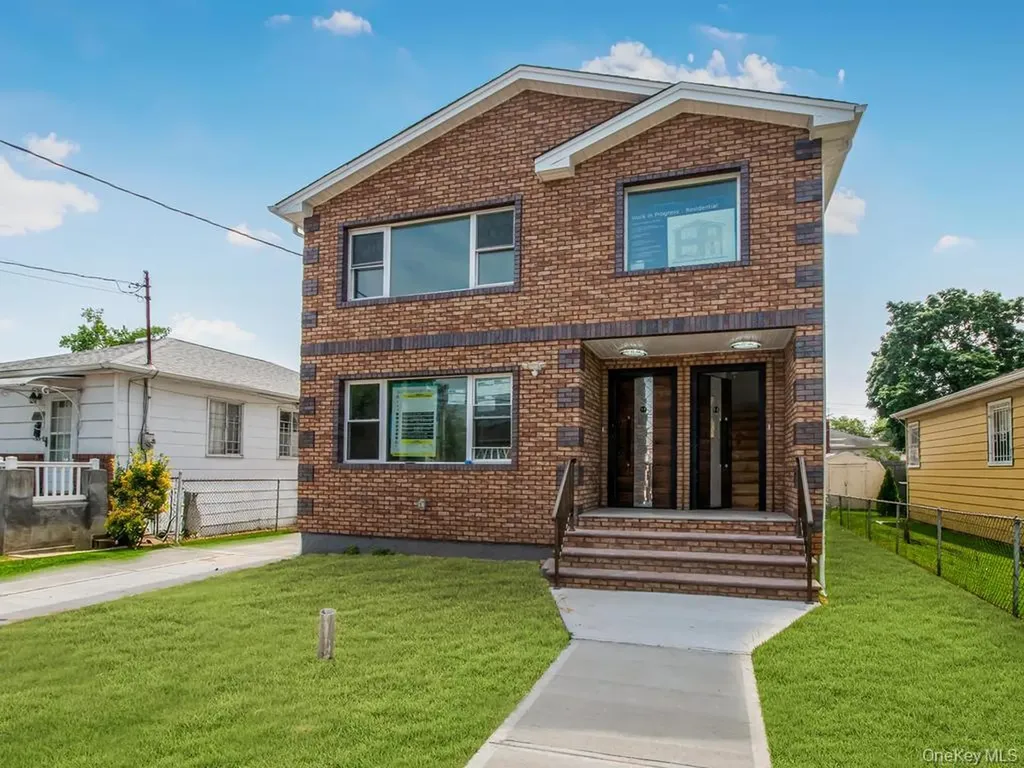14415 226th Street Laurelton NY 11413