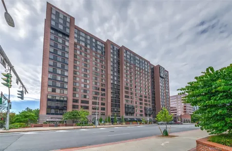 4 Martine Avenue White Plains NY 10606
