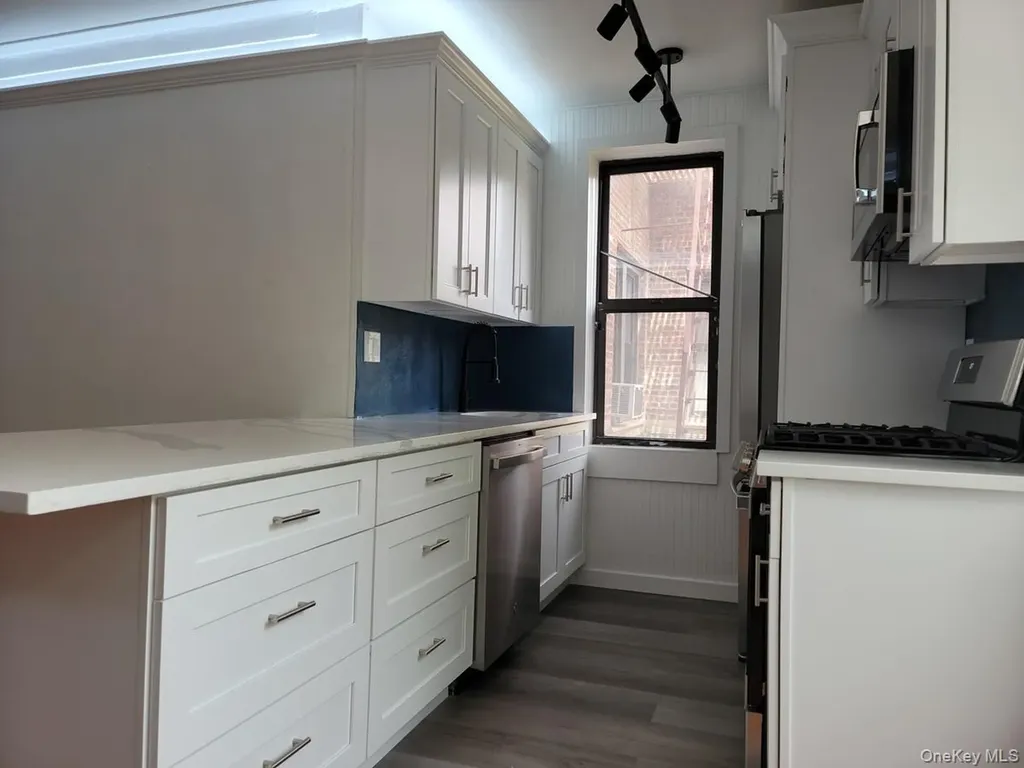 1 Broad Parkway White Plains NY 10601