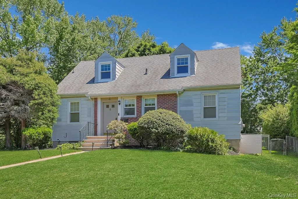 4 Calton Road New Rochelle NY 10804