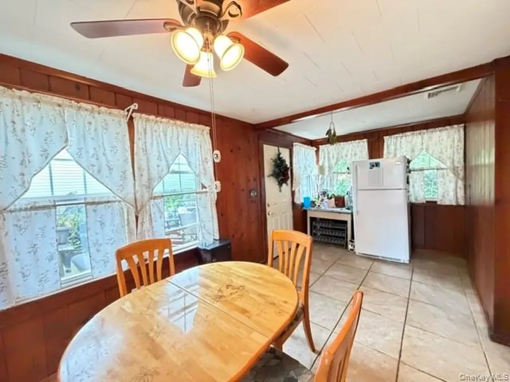 15 Kew Drive Sound Beach NY 11789