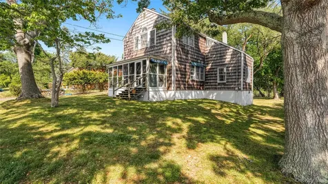 East Hampton NY 11937