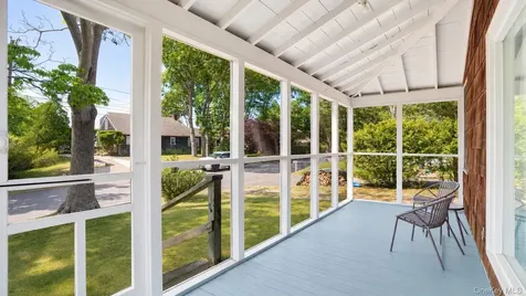 East Hampton NY 11937