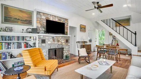 East Hampton NY 11937