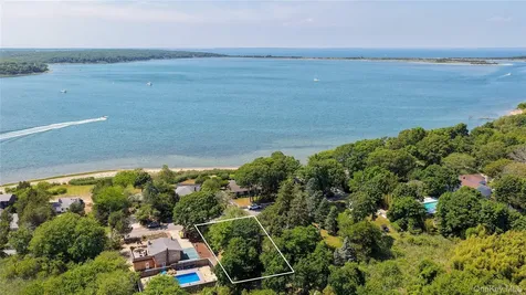 East Hampton NY 11937