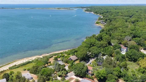 East Hampton NY 11937
