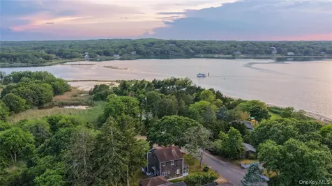 East Hampton NY 11937