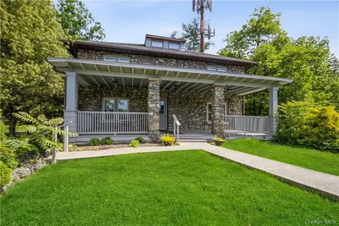 1111 Route 9 Garrison NY 10524