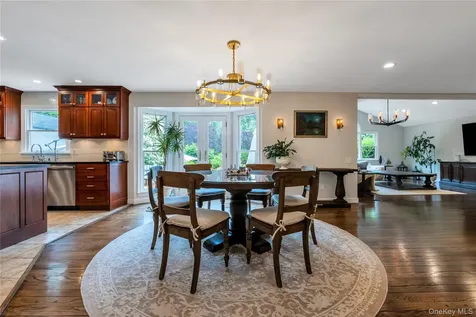110 Linden Lane Upper Brookville NY 11545
