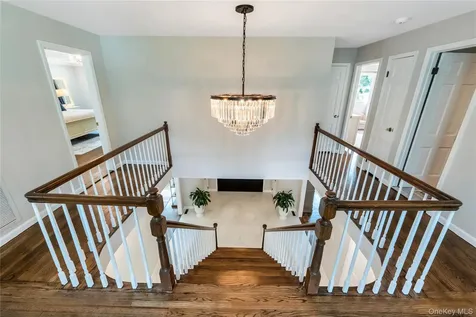 110 Linden Lane Upper Brookville NY 11545