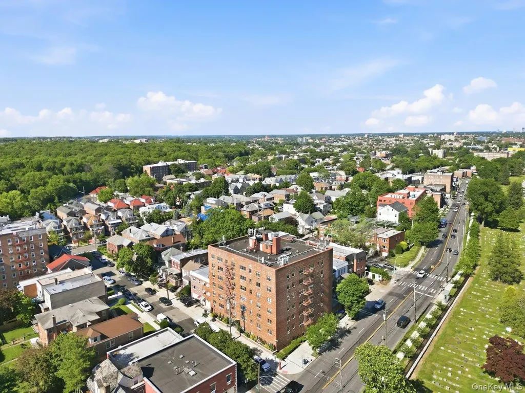 4200 Herkimer Place Bronx NY 10470