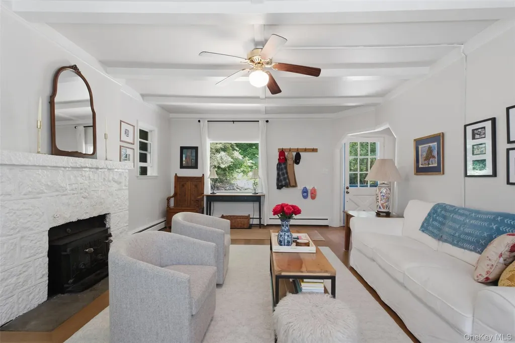 2 Anton Place Lake Peekskill NY 10537