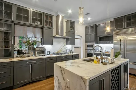 129 Washington Spring Road Palisades NY 10964