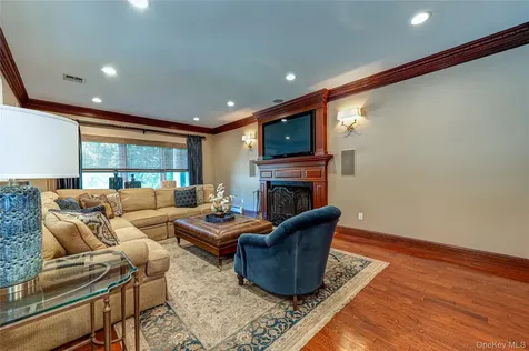 67 Sunny Road Saint James NY 11780