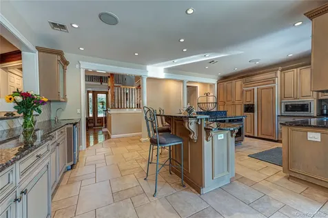 67 Sunny Road Saint James NY 11780