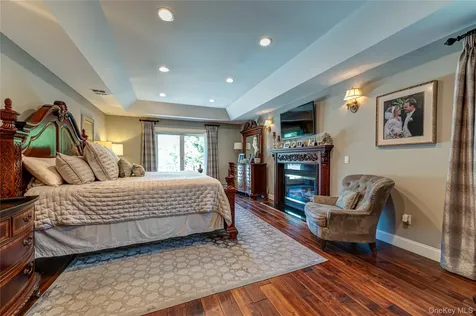 67 Sunny Road Saint James NY 11780