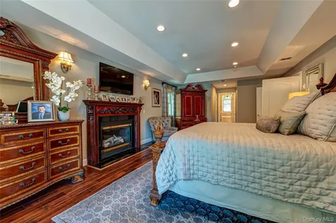 67 Sunny Road Saint James NY 11780