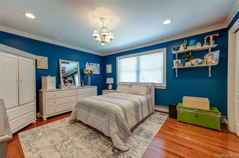 67 Sunny Road Saint James NY 11780
