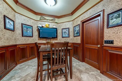 67 Sunny Road Saint James NY 11780