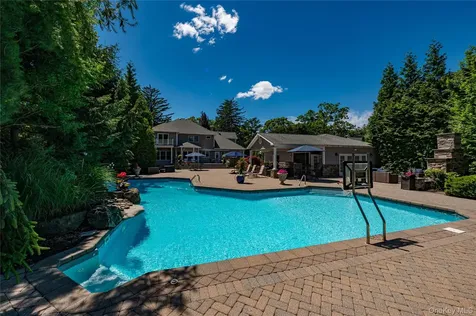 67 Sunny Road Saint James NY 11780