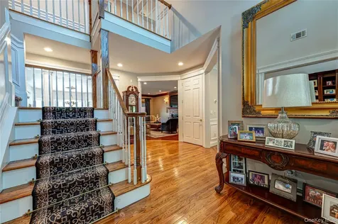 67 Sunny Road Saint James NY 11780