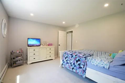 11 Kenneth Drive Putnam Valley NY 10579