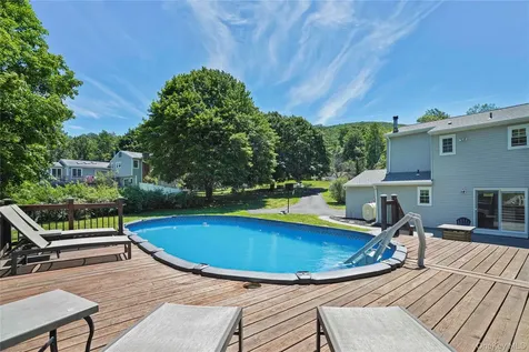 11 Kenneth Drive Putnam Valley NY 10579