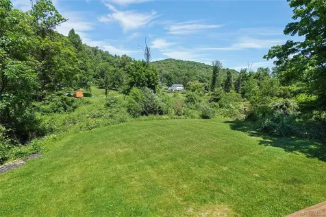 11 Kenneth Drive Putnam Valley NY 10579