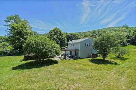 11 Kenneth Drive Putnam Valley NY 10579
