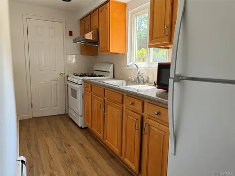 46 W Lane Drive Plainview NY 11803